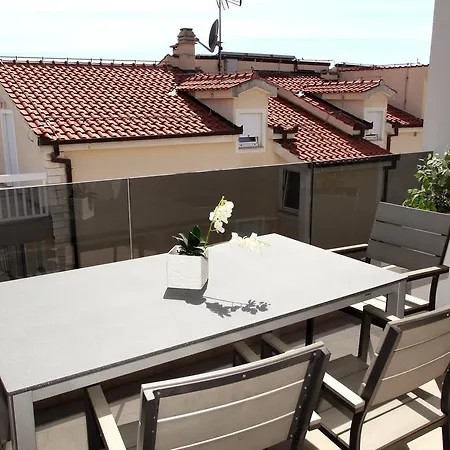 Apartments Villa Aquamarie Trogir Extérieur photo