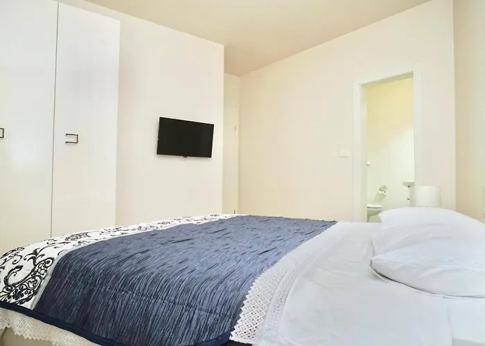 Apartments Villa Aquamarie