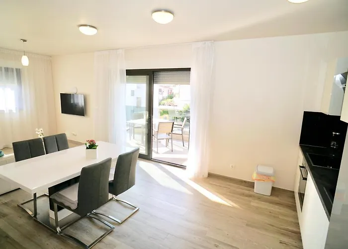 Apartments Villa Aquamarie
